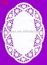 Oval paper doilies