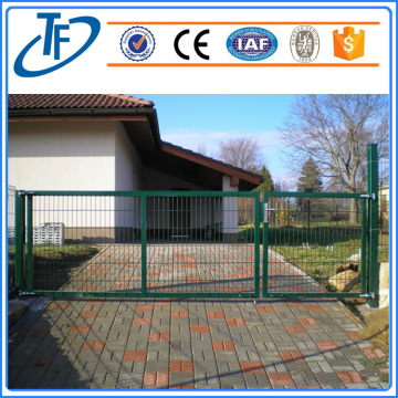 PVC Coated welded wire mesh fence