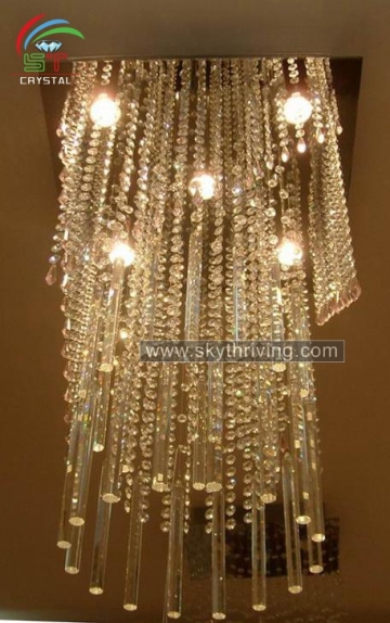 chandeliers & pendant lights