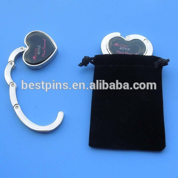 heart custom logo hand bag hanger with velvet bag, printing heart bag hanger