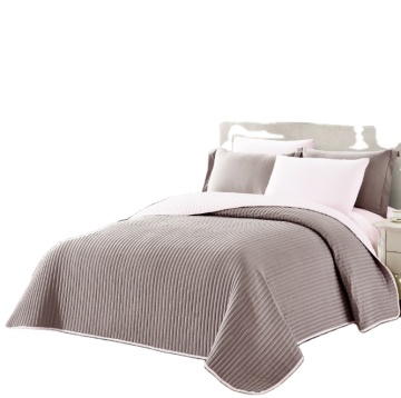 New product double embroidered design bedspread