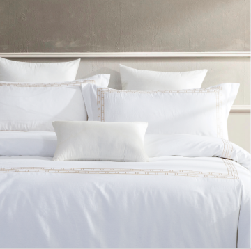 White cotton hotel bed linen sheet bedding sets