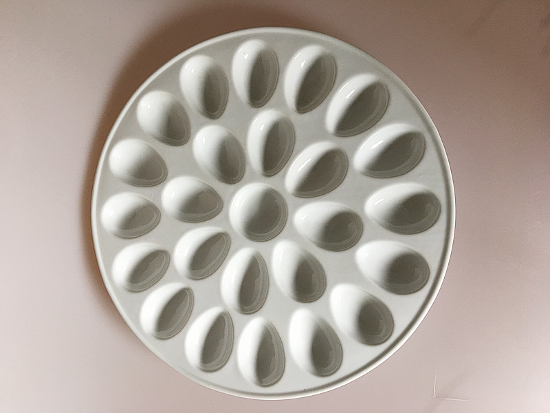 porcelain egg tray