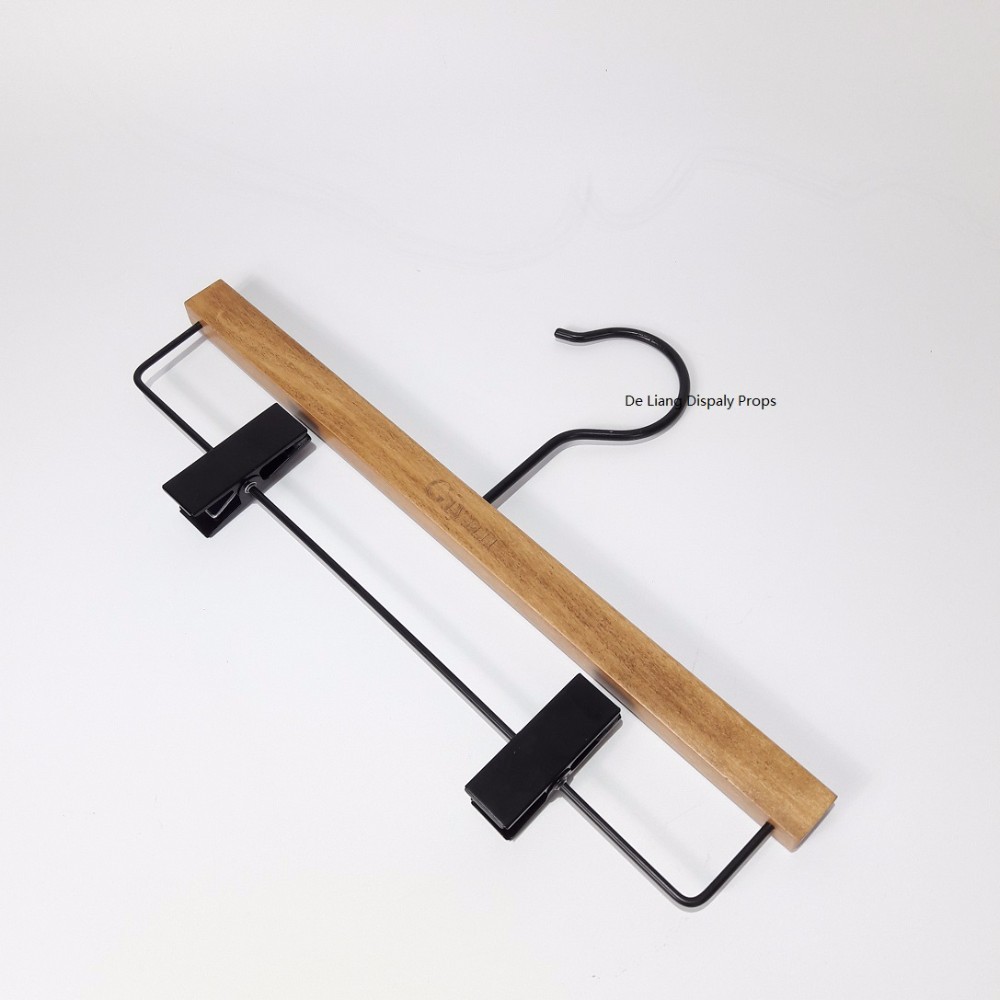 DL639 Durable Fashionable custom branded pant hanger Dutch wooden hanger with black hook display wooden hanger