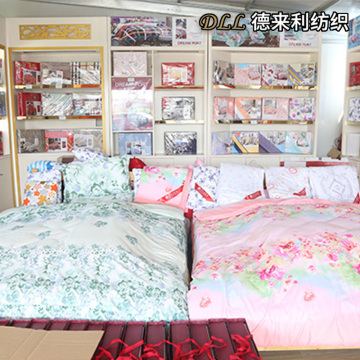 Floral Print Cotton 4 Piece Bedding Set