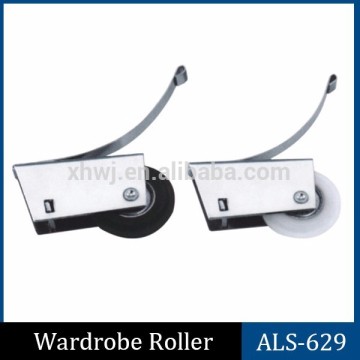 2015 China factoy high quality sliding system closet door rollers for sale