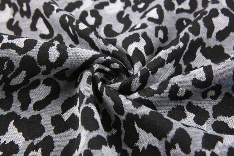 Custom Textiles Fabric and Textiles for Clothing Rayon Yarn Dyed Tiny Leopard Jacquard Jersey Fabric Weft Knitted OEM Accept