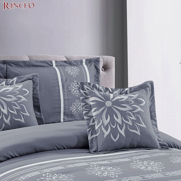 Wholesale bedding set with comforter and match curtains comforter designer bed sheet towels bedsheet sets with comforter