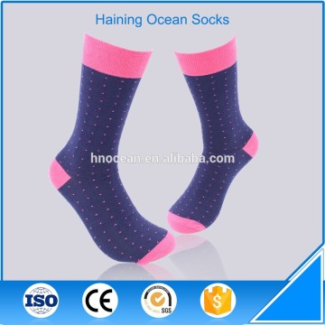 Sports and leisure style mens dress socks custom basketball socks