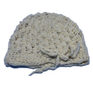 Ladies White Woolen Winter Hat with hand crochet