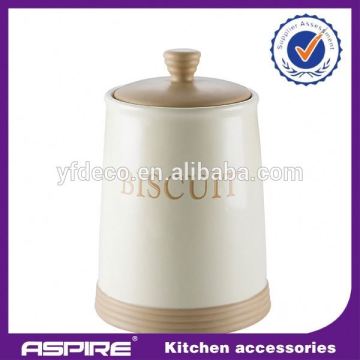 Ceramic kitchenware storage tea can