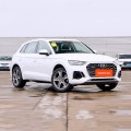 Mittelgroße 5-Sitzer-SUV Audi Q5L