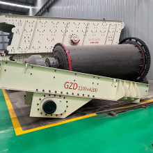 Vibration Feeder GZG1000*2000 for Mine Mining and Underground Hoppers
