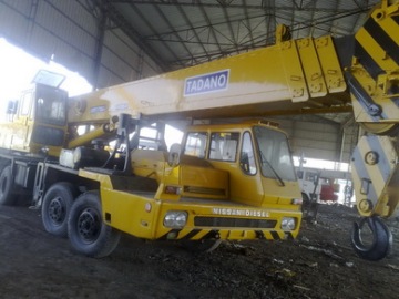 Sell Japan made tadano TG400E mobile truck Hydraulic crane used tadano crane used tadano 40ton crane +8613818259435