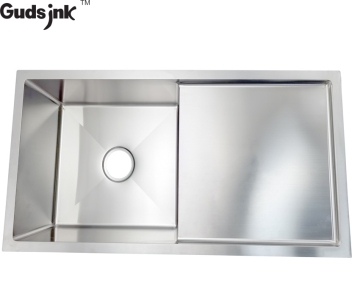 kitchen sink drainboard attached