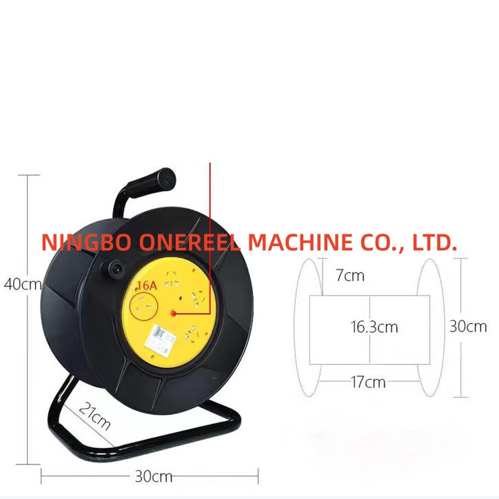 Cable Reel with 4 Sockets (1) Cable Reel with 4 Sockets (1)