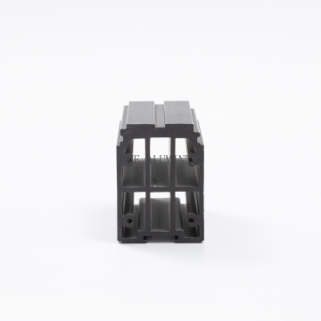 Porous sealed heat dissipation pipe