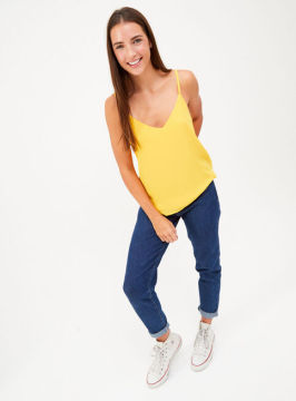Easy-to-fit ?Ladies Chiffon Yellow Camisole