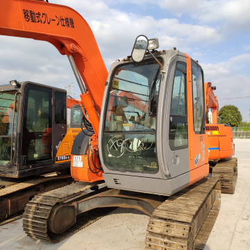 Second Hand HITACHI 7.5TON Crawler Excavator ZX75