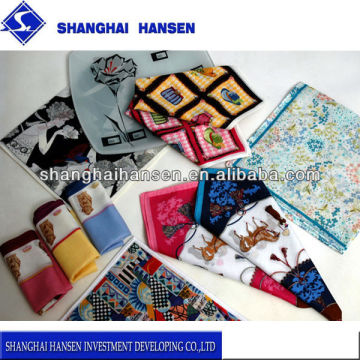 Hansen's multifunctional designer embroidery handkerchief