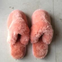 Genuine Merino Women Sheep Fur Slipper at Floor Price
