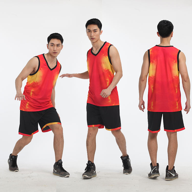 Light Weight Basketball Uniform Jersey And Shorts Customized Basketball Suit