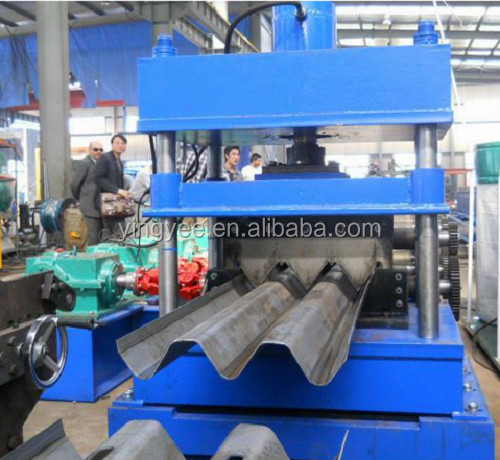 Metall Highway GuardRail Roll Forming Machine