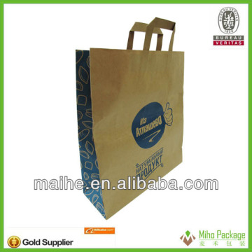 white paper bags with handles