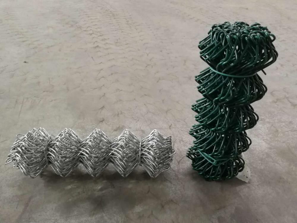 hot dipped galvanized chain link fencehot dip galvanized chain link fence