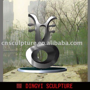 musical sculpture, musical instrument statue