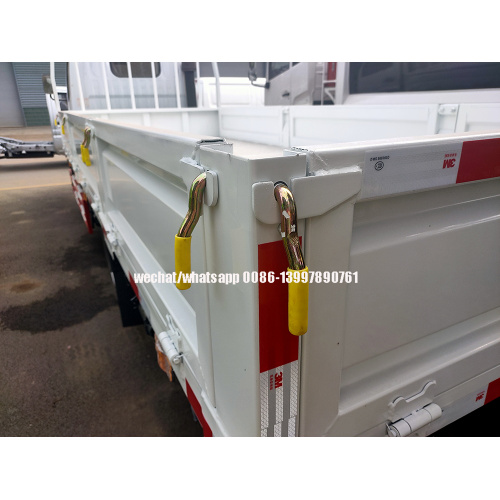 Dongfeng 4X2 4m Small/Mini Cheap Cargo Truck