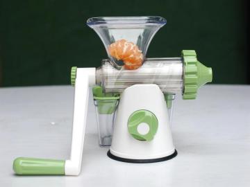 Plastic Wheatgrass Juicer