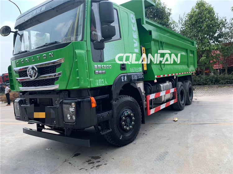 China 20 - 30 tons Tipper Truck 6x4 Hongyan Dump Truck Euro Truck for sale