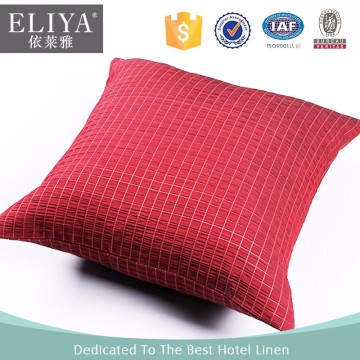 2016 hot new luxury and hih quality red cushion covers