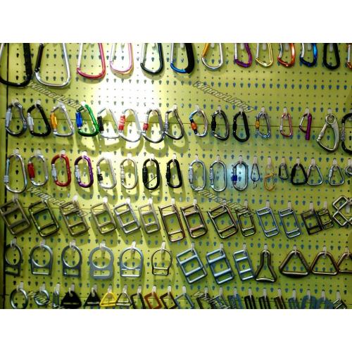 Força de quebra de 2.000KGS que escala o gancho forte de Carabiner