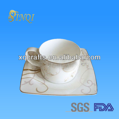 Ceramic coffee cup set with plate
