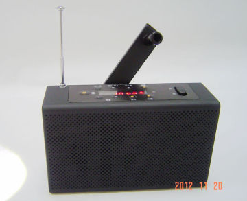 dynamo TF/ Micro SD radio with charger