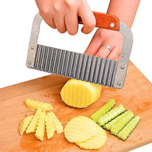Wavy Crinkle Cutting Tools: Vegetable Slicers & Kitchen Knives for French Fries & Salads