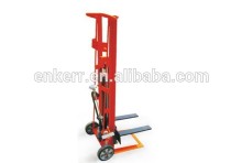 TWO WHEELED MANUAL HYDRAULIC FORK LIFTERS