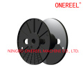 Onereel gevormde plastic gieten