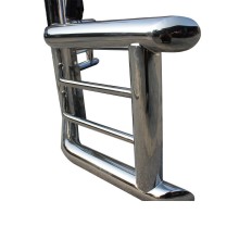 Heavy-Duty Deer Guard for Mack Pinnacle