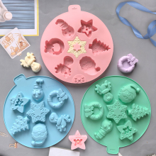 3D Christmas Cake Silicone Mold and Related Baking Tools