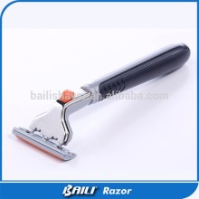 2016 New High Quality Different Blades Plastic Shaving Razors Disposable Razors Factory
