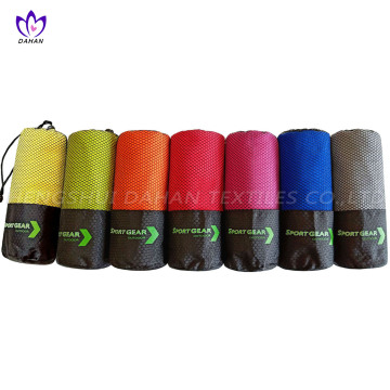 100%polyester pure color microfiber suede towel