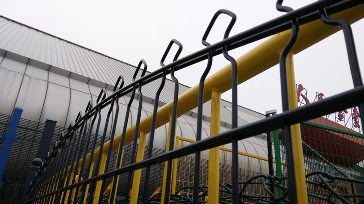 PVC Coated Garden Fence Double Wire Mesh Fence