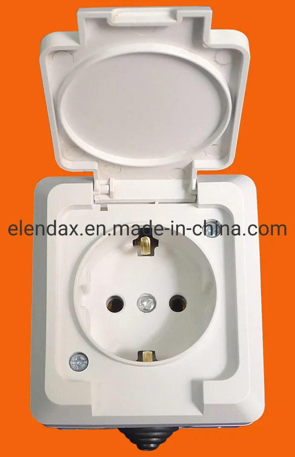 Розетка с заземлением для поверхностного монтажа (S3010)