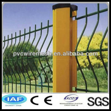 Fence Panel with 3D Bends