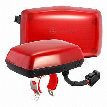 Taillight Design Waterproof Anti-theft 304B GPS Motorcycle Tracker