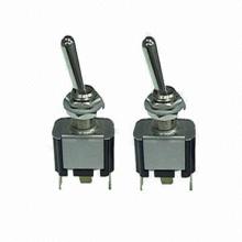 Splash-resistant toggle switches, 250V AC, 12A/125V AC, 20A contact rating