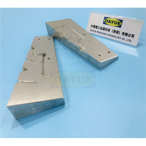 precision mold parts processing CNC parts milling